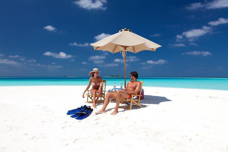 Vilamendhoo Island Resort & Spa Dhangethi Esterno foto