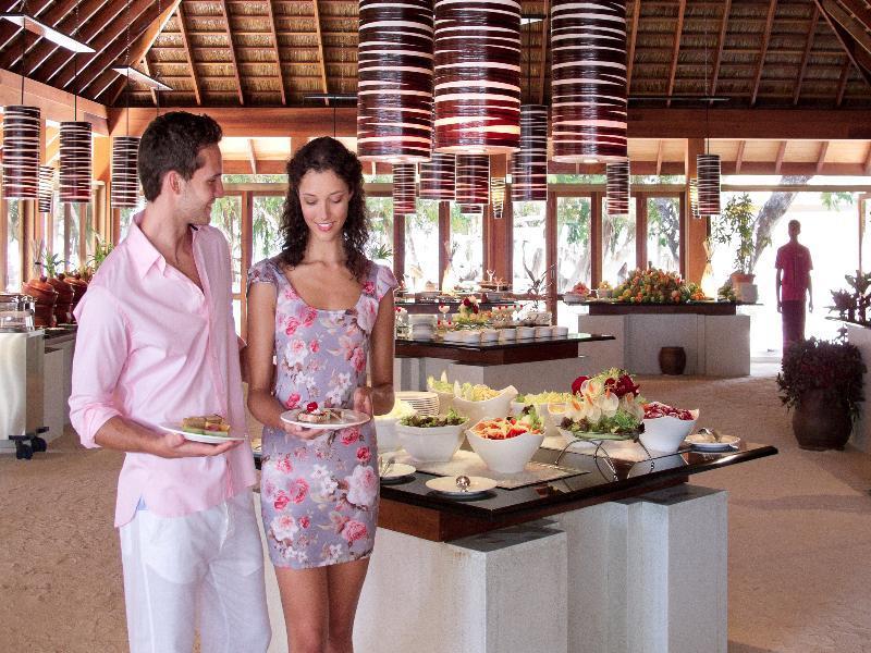 Vilamendhoo Island Resort & Spa Dhangethi Esterno foto