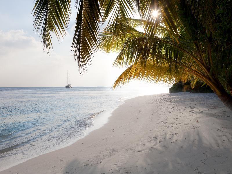 Vilamendhoo Island Resort & Spa Dhangethi Esterno foto