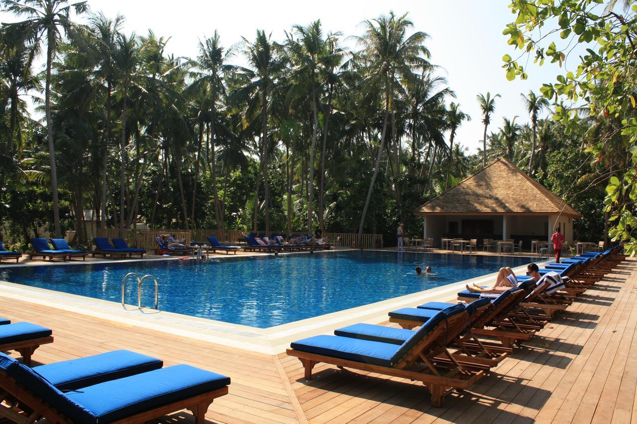 Vilamendhoo Island Resort & Spa Dhangethi Esterno foto