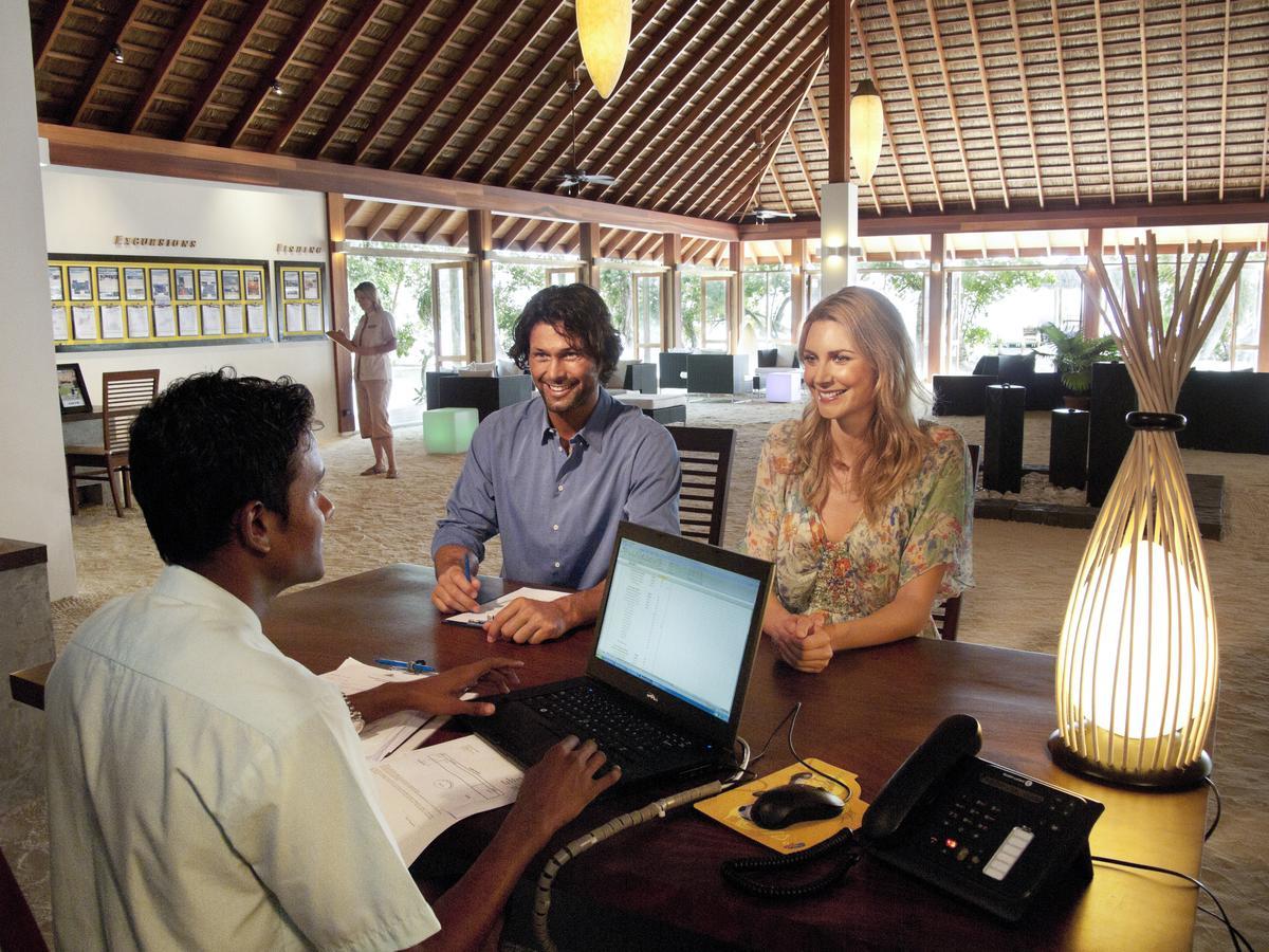 Vilamendhoo Island Resort & Spa Dhangethi Esterno foto